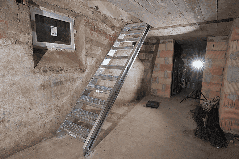 Gitterroststufe 1000 x 270 MW 30-30 TS 35-2 Rutschhemmung R10-24-1002730352.7